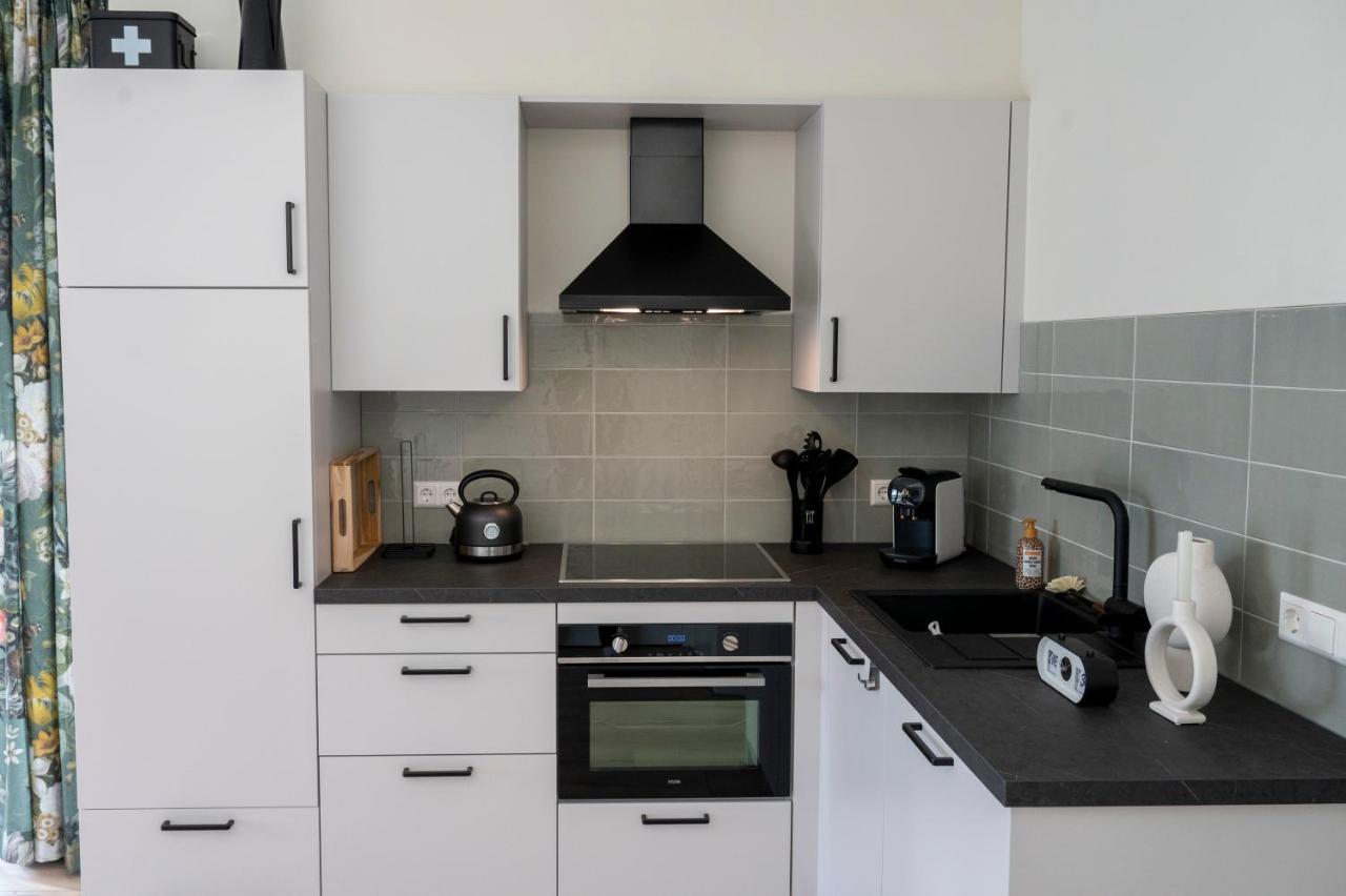 5 Persons Holiday Home Comfort Roelofarendsveen Extérieur photo