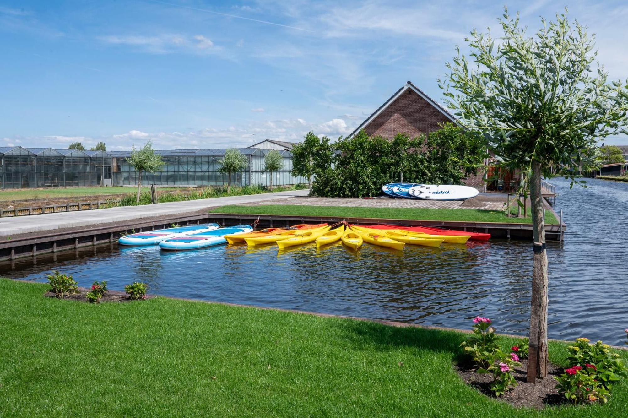 5 Persons Holiday Home Comfort Roelofarendsveen Extérieur photo
